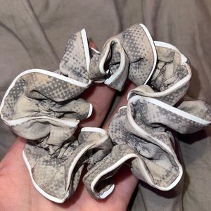 lululemon grey reflective scrunchie